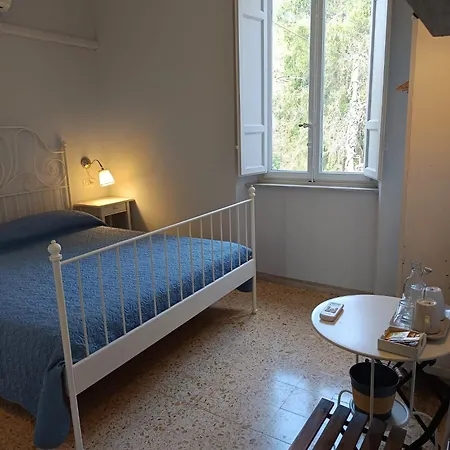 L'acero Rosso 3* Lucca