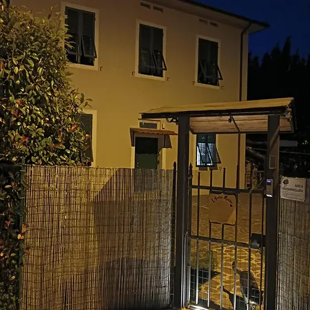 L'acero Rosso Gasthof *